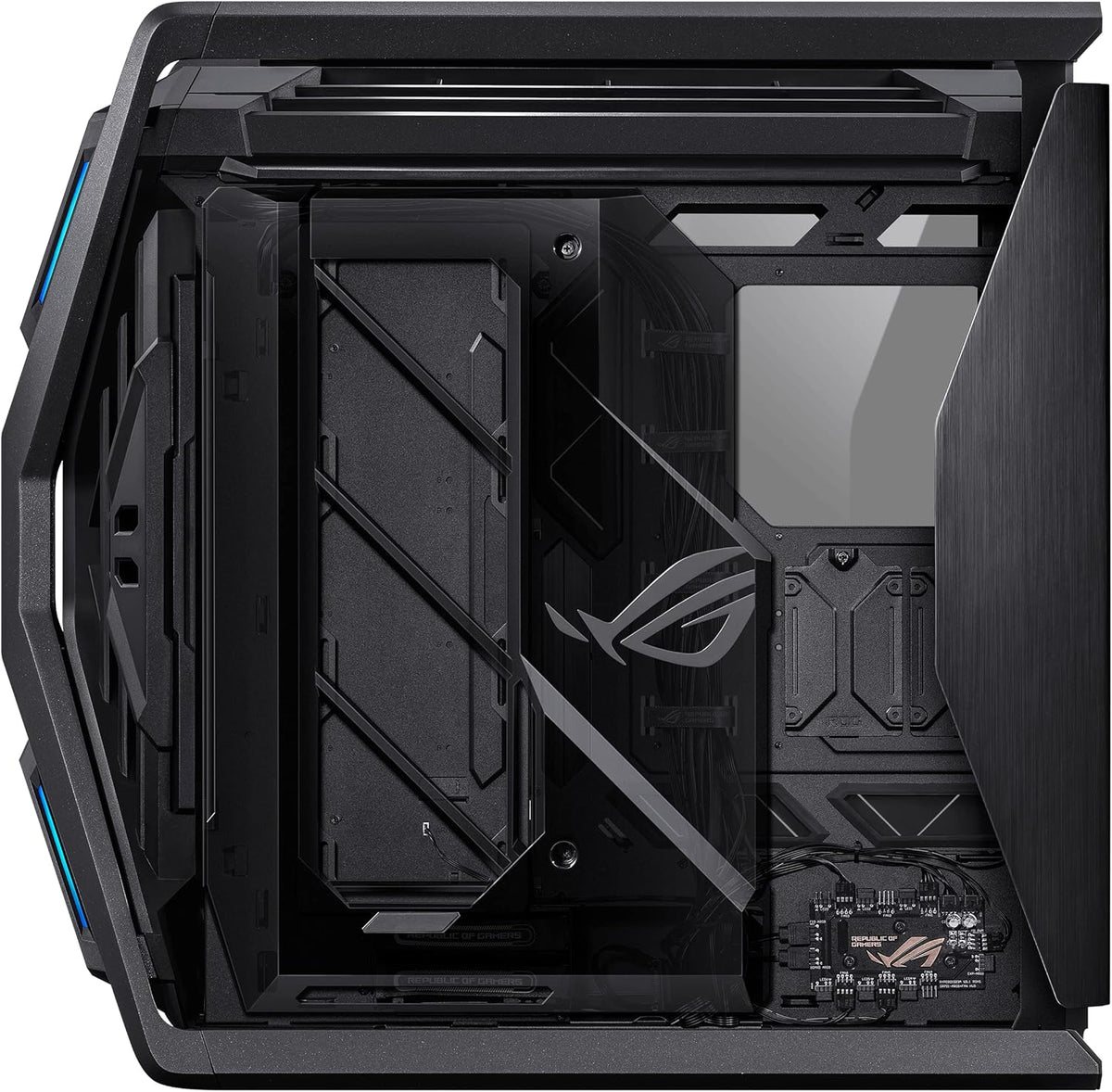 ASUS ROG Hyperion GR701 BTF Edition PC case, ASUS ATX BTF motherboards Support, 420 mm Dual Radiator Support, Four 140 mm Fans, Metal GPU Holder, Component Storage, ARGB Fan hub, 60W Fast Charging